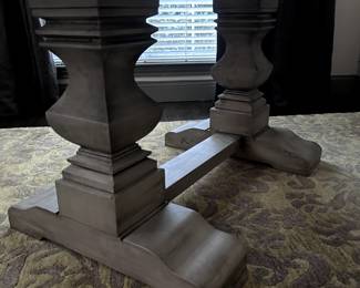 Base of the LD Jordan Dining Table close up