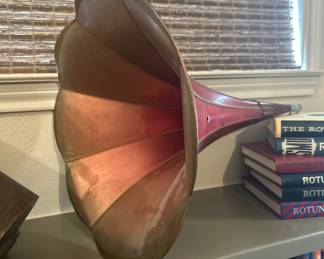 Phonograph Horn Babson