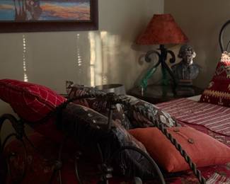 King Size Tempurpedic Mattress and Iron Frame 