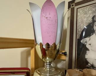 Pink & White Floral Tabletop Lamp