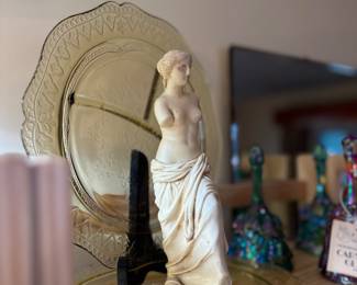 Venus De Milo statue