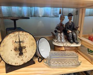 Scale, Butter Dish