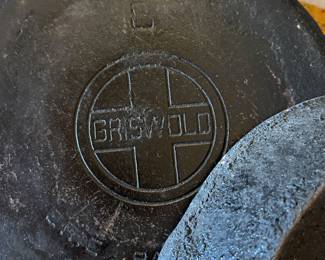 Griswold Cast Iron Pan 8”