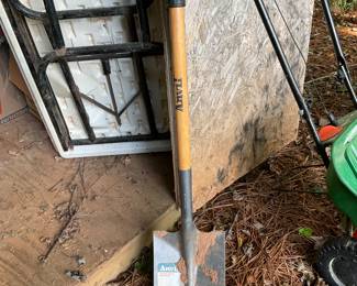 Shovel