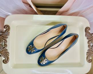 Like New Navy Tory Burch Janey block heel pumps 10.5