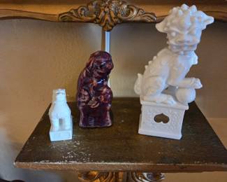 Small Foo Dogs Ceramic pieces 