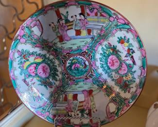 Vintage Hand-painted ROSE MEDALLION plate with stand $40