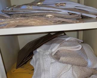 Placemats  top shelf in picture $10