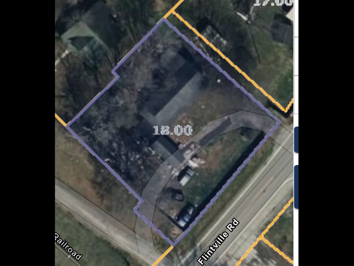 LOT 1 CONTAINING OLDER HOUSE
