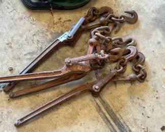 LOT OF CHAIN BINDERS
