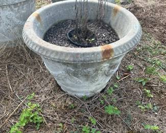 2 CONCRETE PLANTER