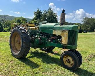 JOHN DEERE 730 LP TRACTOR
