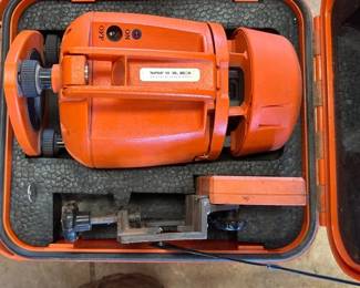 WILD HEERBRUGG LASER LEVEL