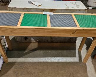 LEGO TABLE