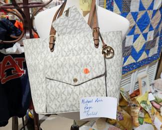 PURSE