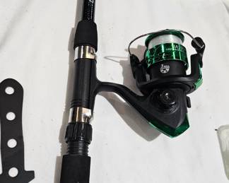 FISHING REEL