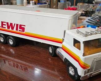 VINTAGE LEWIS TRUCK