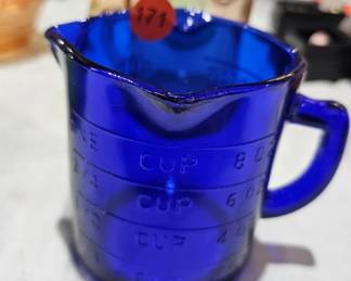 COBALT BLUE GLASS MEASURING CUP