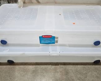 PLASTIC STORAGE