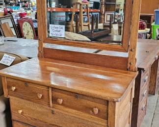 DRESSER WITH MIRROR