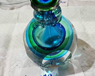 PERFUME BOTTLE MURRONA