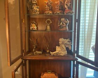 Lighted curio!