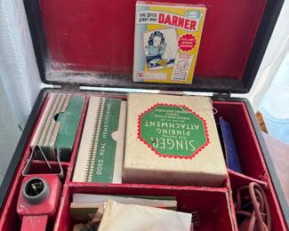 great little singer sewing machine attachment original box with all the components