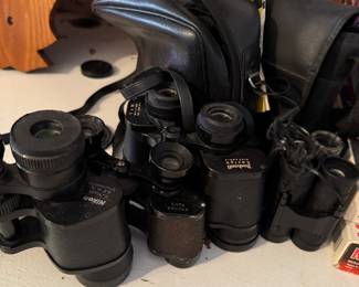 binoculars galore 