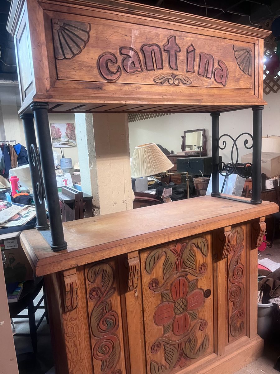 Fantastic Mexican Cantina bar. Excellent condition.!