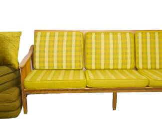 Furniture of Distinction by Stanley Mid-Century Modern Sofa w/ extra set of cushions