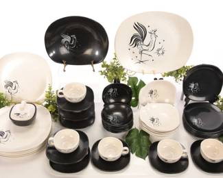 Harmony House MCM Rooster china dish set