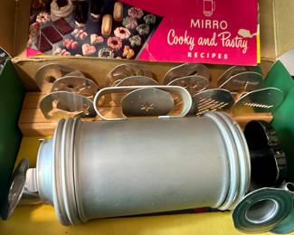 So many vintage items in the original boxes