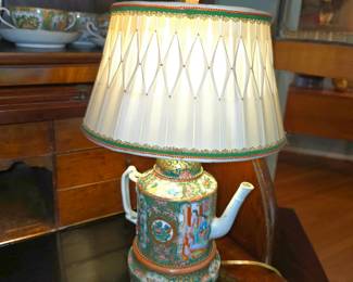 Famille Rose lamp