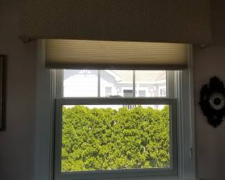 Window valances & blinds