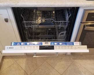 BOSCH dishwasher with stainless steel interior