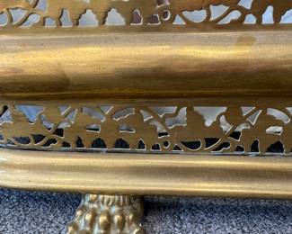 Pierced brass Georgian fireplace fender