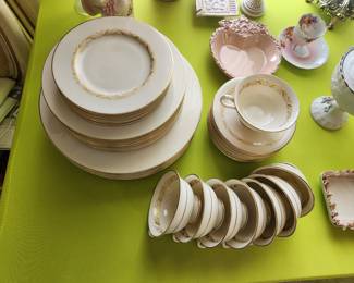 More china and glassware