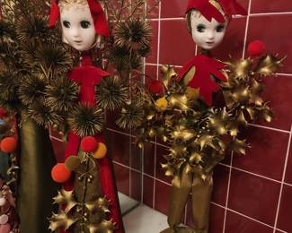 Awesome vintage Christmas elves