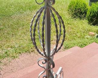 Plant stand