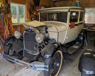 1929 Ford Model A 2 Door
