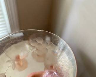 R114 - $20. Set of 4 Pink Depression Glasses. 1 has minor chip.