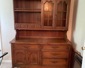 R110 - $60. China Cabinet. Drawers all slide. Moves in 2 pieces. Does have a broken glass panel on the top. Great project piece!