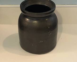 R60b - $15. Small Crock with chip on lip. No lid.