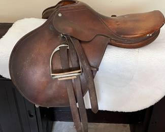 R77 - $75. Vintage Crosby Saddle. (Probably just for display)
