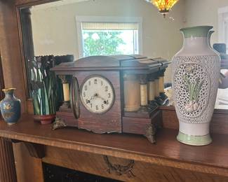 Vintage mantle clocks and decor