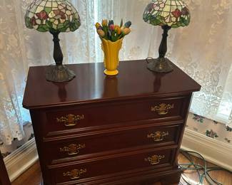 Bassett bedroom furniture in excellent condition. Solid wood construction.