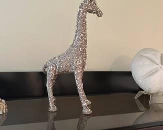 Ceramic giraffe