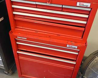 Craftsman rolling toolbox 