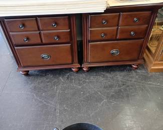 pair of endtables 