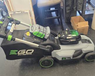 Ego self-propelled electric push mower with battery and charger works great 